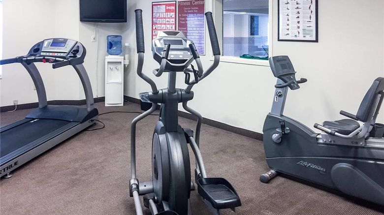 <b>Sleep Inn & Suites Health</b>. Images powered by <a href="https://iceportal.shijigroup.com/" title="IcePortal" target="_blank">IcePortal</a>.
