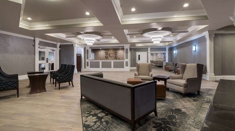 Comfort Inn & Suites Plattsburgh Lobby