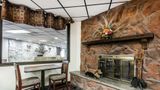 Quality Inn & Suites Binghamton Restaurant
