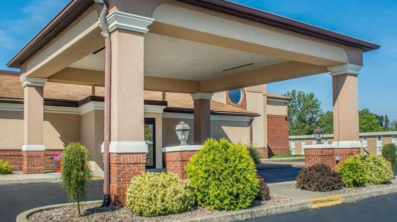 Quality Inn Lockport Exterior. Images powered by <a href="https://iceportal.shijigroup.com" target="_blank" rel="noopener">Ice Portal</a>.