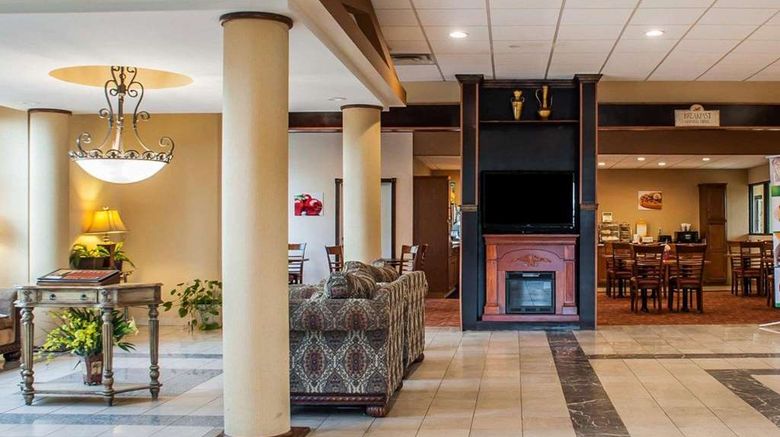 <b>Quality Inn Buffalo Airport Lobby</b>. Images powered by <a href="https://iceportal.shijigroup.com/" title="IcePortal" target="_blank">IcePortal</a>.
