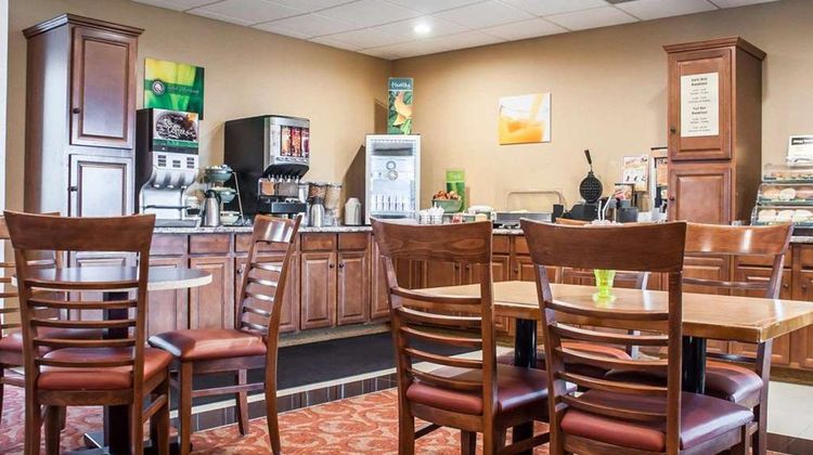 Quality Inn Buffalo Airport Restaurant