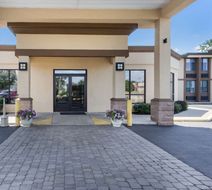 Quality Inn Central Albany Exterior