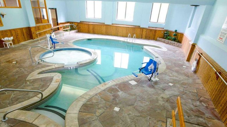 <b>Rodeway Inn Lake Placid Pool</b>. Images powered by <a href="https://iceportal.shijigroup.com/" title="IcePortal" target="_blank">IcePortal</a>.