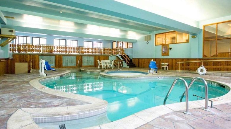 <b>Rodeway Inn Lake Placid Pool</b>. Images powered by <a href="https://iceportal.shijigroup.com/" title="IcePortal" target="_blank">IcePortal</a>.