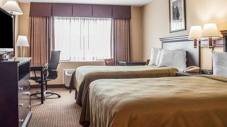 <b>Econo Lodge Room</b>. Images powered by <a href="https://iceportal.shijigroup.com/" title="IcePortal" target="_blank">IcePortal</a>.