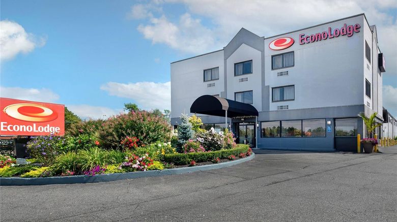 Econo Lodge Hicksville Exterior. Images powered by <a href="https://iceportal.shijigroup.com" target="_blank" rel="noopener">Ice Portal</a>.