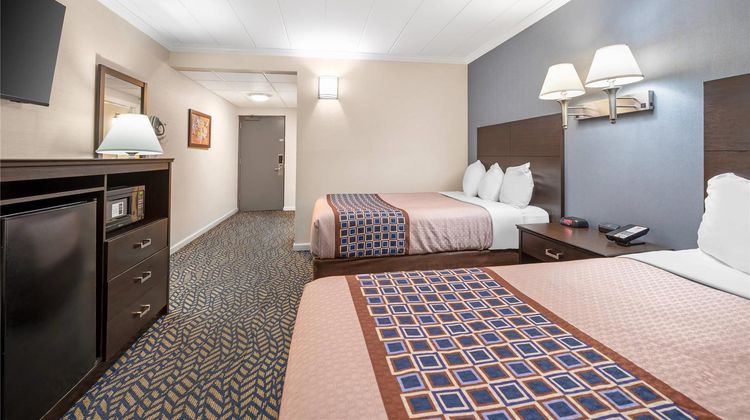 Econo Lodge Hicksville Room