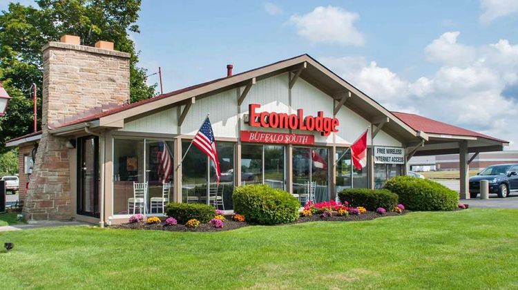Econo Lodge Exterior