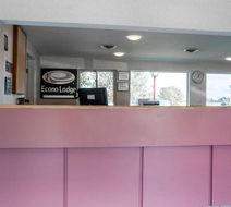 Econo Lodge Lobby