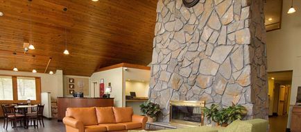 Comfort Inn Carrier Circle Lobby
