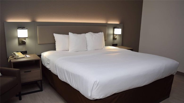 <b>Comfort Inn Carrier Circle Room</b>. Images powered by <a href="https://iceportal.shijigroup.com/" title="IcePortal" target="_blank">IcePortal</a>.