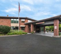 Quality Inn, Ithaca Exterior