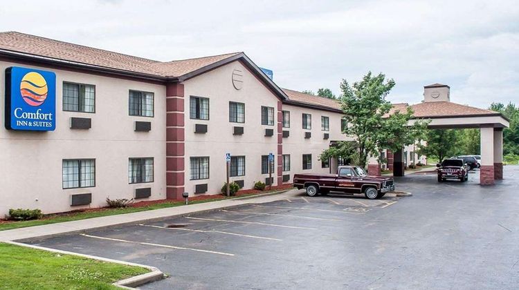 Comfort Inn & Suites Exterior
