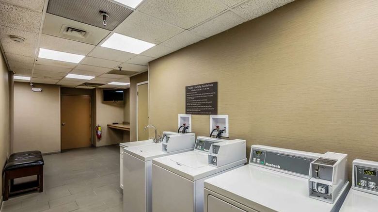 <b>Comfort Inn Other</b>. Images powered by <a href="https://iceportal.shijigroup.com/" title="IcePortal" target="_blank">IcePortal</a>.
