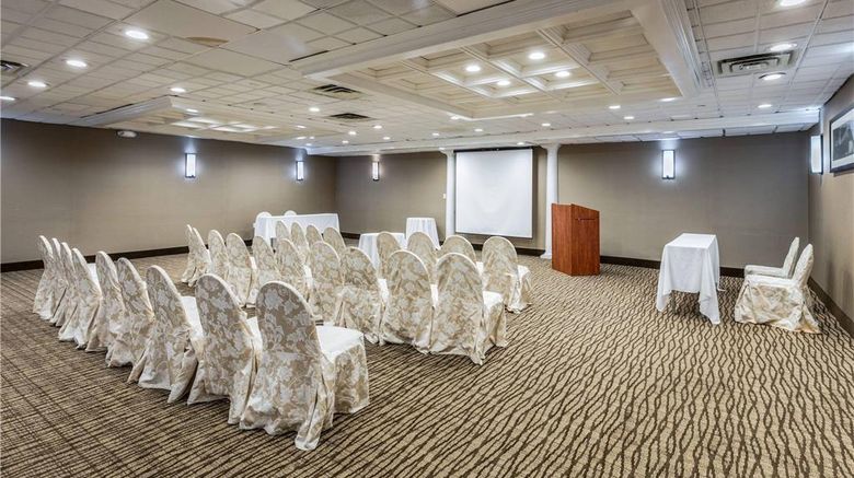 <b>Comfort Inn Meeting</b>. Images powered by <a href="https://iceportal.shijigroup.com/" title="IcePortal" target="_blank">IcePortal</a>.
