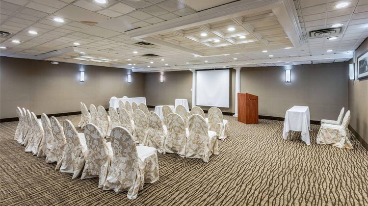 Comfort Inn Medford Long Island Meeting