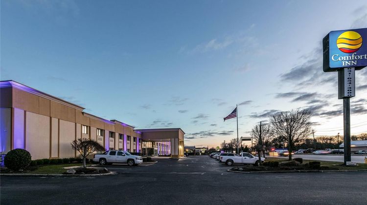 Comfort Inn Medford Long Island Exterior