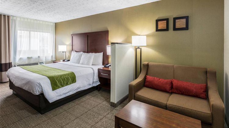Comfort Inn Medford Long Island Room