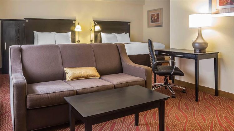 Comfort Inn & Suites Laguardia Airport Room