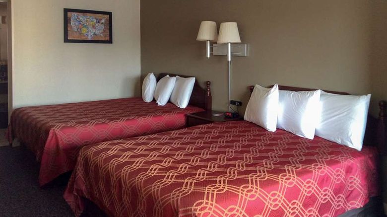 <b>Econo Lodge Cortland Downtown Room</b>. Images powered by <a href="https://iceportal.shijigroup.com/" title="IcePortal" target="_blank">IcePortal</a>.