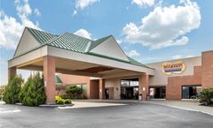 Clarion Hotel Marina & Conference Ctr