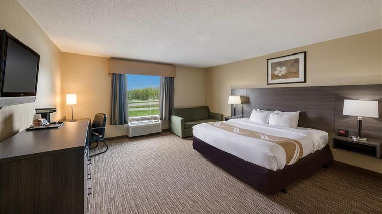 Quality Inn & Suites Room