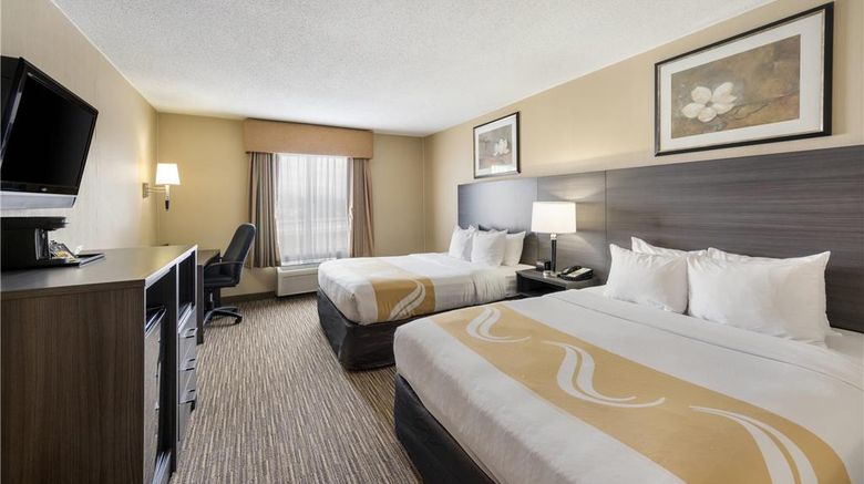 <b>Quality Inn & Suites Room</b>. Images powered by <a href="https://iceportal.shijigroup.com/" title="IcePortal" target="_blank">IcePortal</a>.