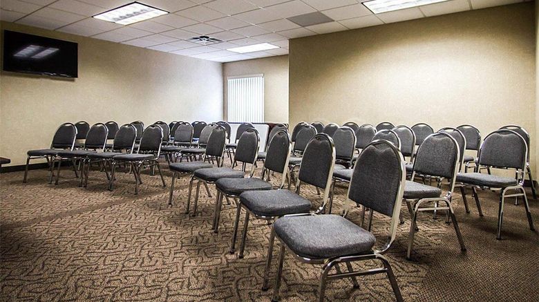<b>Quality Inn & Suites Meeting</b>. Images powered by <a href="https://iceportal.shijigroup.com/" title="IcePortal" target="_blank">IcePortal</a>.