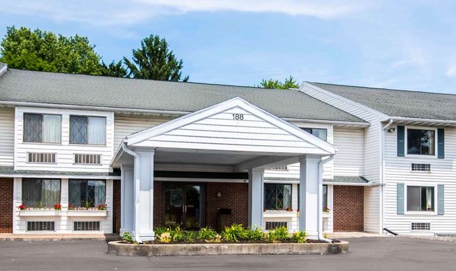 Quality Inn Cortland Exterior