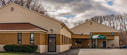 Quality Inn Exterior