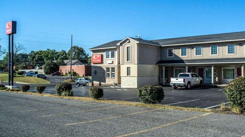 <b>Econo Lodge Inns & Suites Airport Exterior</b>. Images powered by <a href="https://iceportal.shijigroup.com/" title="IcePortal" target="_blank">IcePortal</a>.