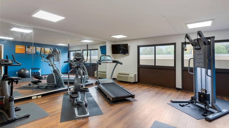 <b>Comfort Inn Health</b>. Images powered by <a href="https://iceportal.shijigroup.com/" title="IcePortal" target="_blank">IcePortal</a>.