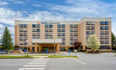 Comfort Inn & Suites Watertown