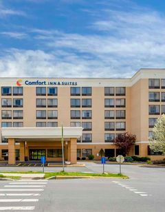 Comfort Inn & Suites Watertown