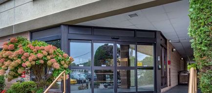 Comfort Inn Syosset Exterior