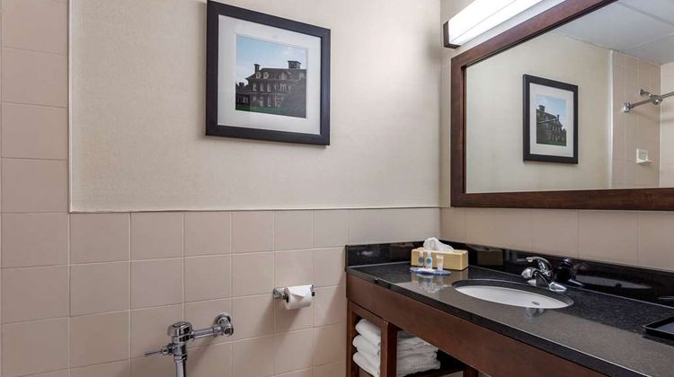 Comfort Inn Syosset Room