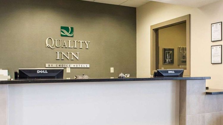 Quality Inn Geneseo Lobby