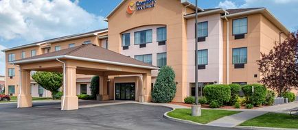 Comfort Inn & Suites Farmington Exterior