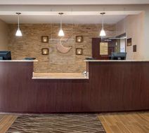 Comfort Inn & Suites Farmington Lobby