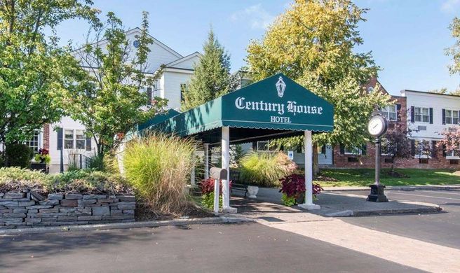 The Century House Hotel Exterior