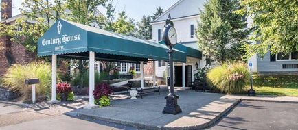 The Century House Hotel Exterior