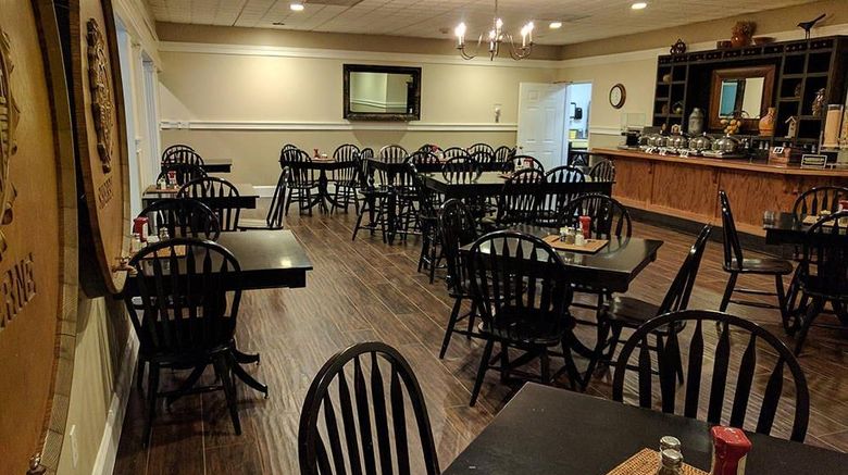 <b>The Century House Hotel Restaurant</b>. Images powered by <a href="https://iceportal.shijigroup.com/" title="IcePortal" target="_blank">IcePortal</a>.
