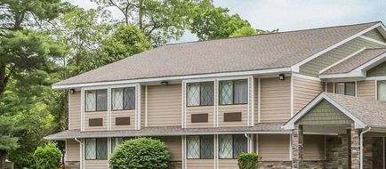 Quality Inn Hyde Park Exterior