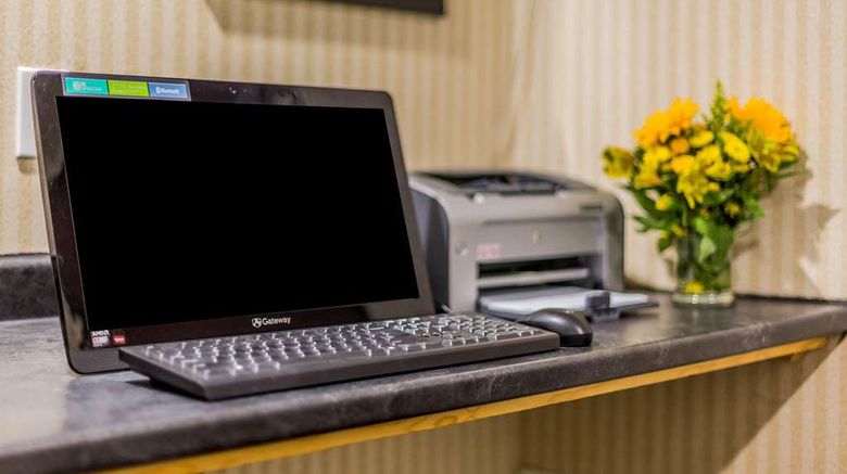 <b>Quality Inn Hyde Park Other</b>. Images powered by <a href="https://iceportal.shijigroup.com/" title="IcePortal" target="_blank">IcePortal</a>.
