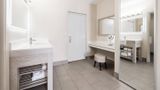 Oakfield Hotel & Suites Suite