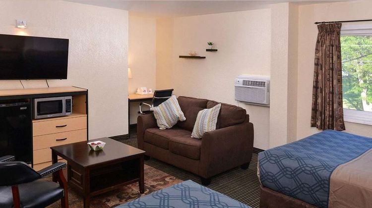 Econo Lodge Rochester Room