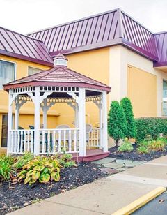 Quality Inn and Suites Syracuse Fairgrounds