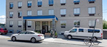 Avion Inn near LGA Airport, Ascend Hotel Exterior