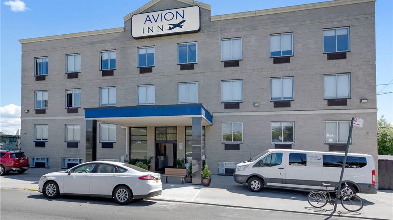 <b>Avion Inn near LGA Airport, Ascend Hotel Exterior</b>. Images powered by <a href="https://iceportal.shijigroup.com/" title="IcePortal" target="_blank">IcePortal</a>.